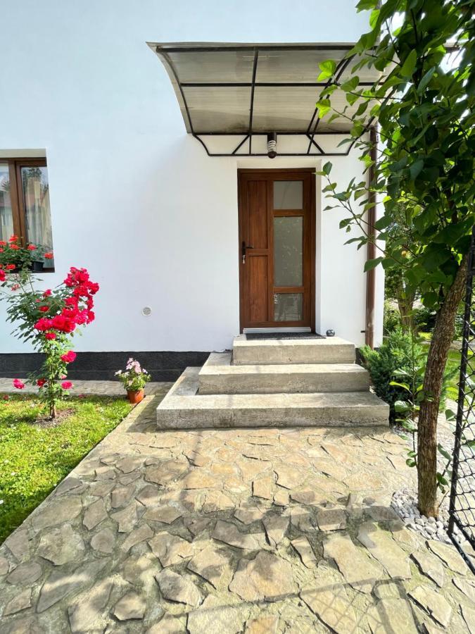 Apartament Linistit / Cozy Apartment Câmpulung Moldovenesc Buitenkant foto